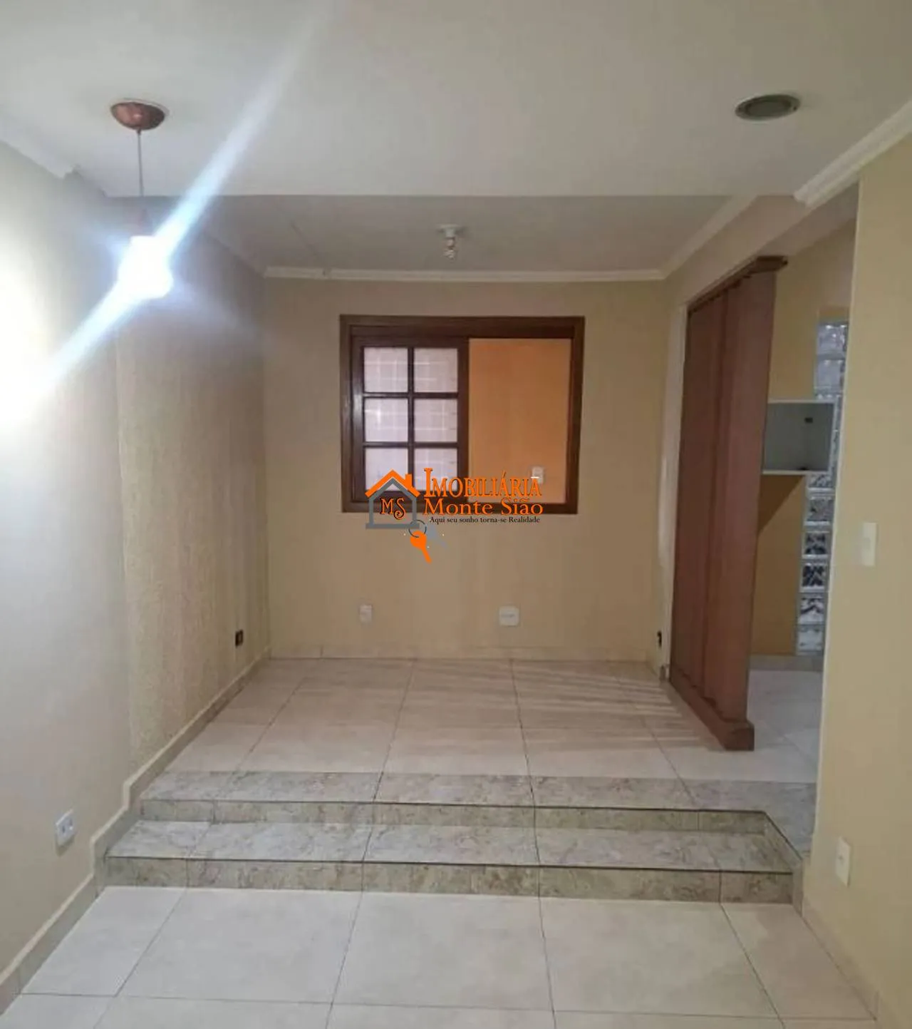 Imagem Sobrado com 3 dormitórios à venda, 100 m² por R$ 550.000,00 - Jardim Vila Galvão - Guarulhos/SP