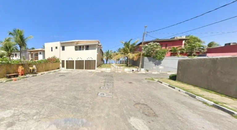 Imagem Terreno à venda em Lauro de Freitas-BA, no bairro Lauro de Freitas: 450,00 m² de área!