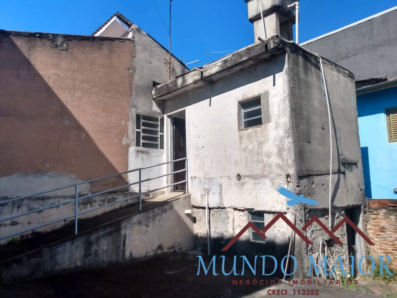 Imagem Casa Térrea no Taboão: 2 Dorms, 3 Vagas e 290m²-Diadema -Sp.