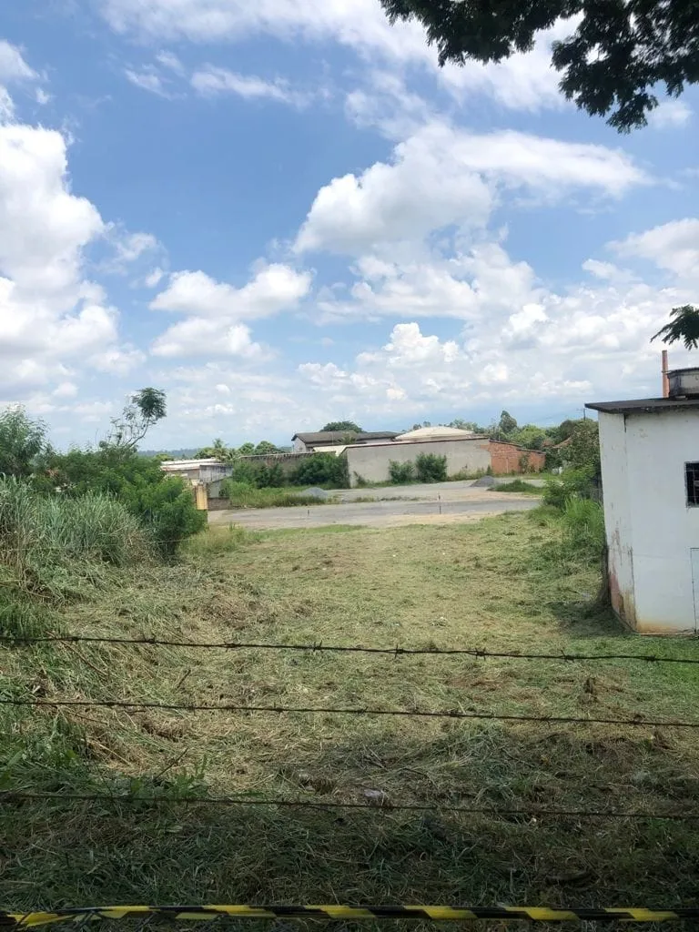 Imagem Terreno à venda 560M², Centro, Canas - SP