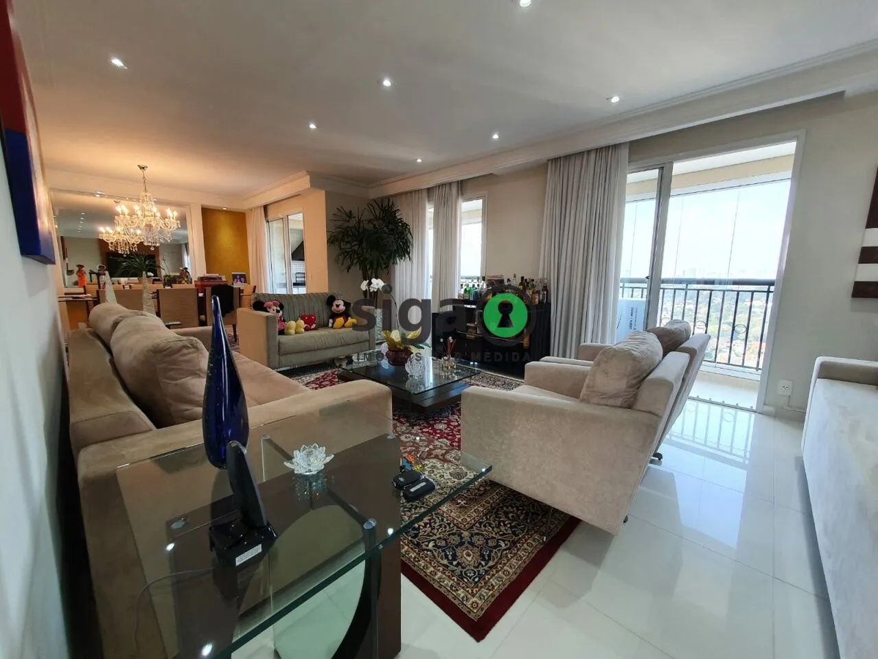 Imagem Apartamento à Venda no Jardim Guedala - 3 Suítes, 3 Vagas e Vista Privilegiada