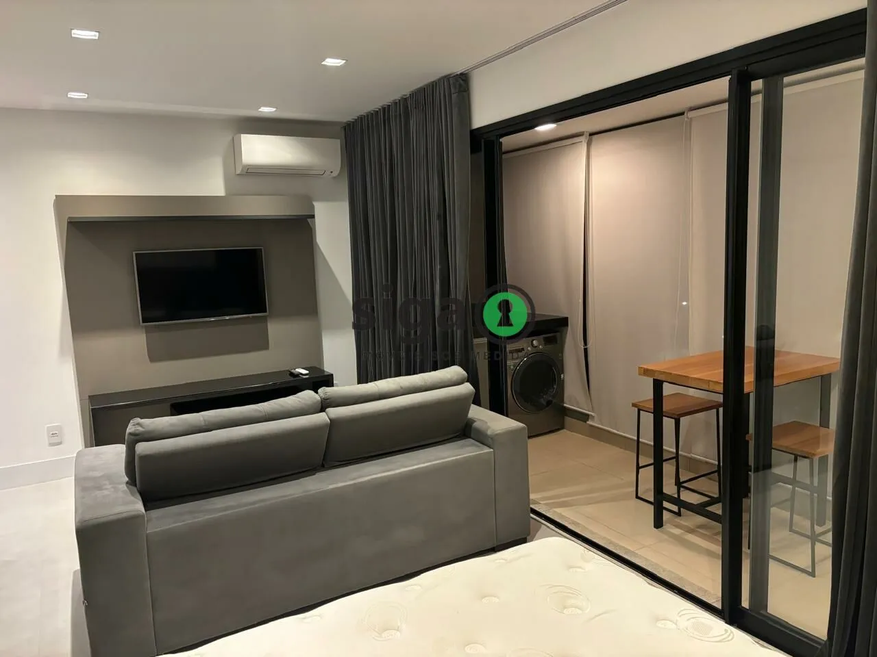 Imagem Apartamento de 38 metros 1 dormitório 1 vaga para locação no Campo Belo