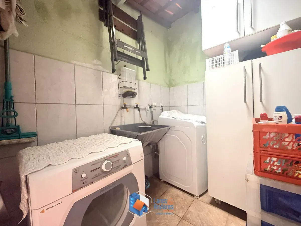 Imagem Sobrado para venda em Perdizes com 4 quartos, sendo 1 suíte, 180m²