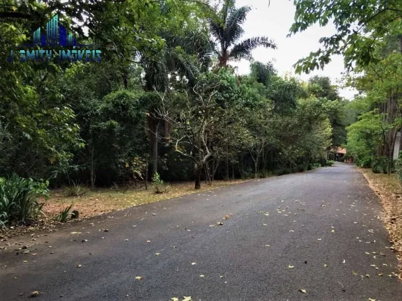 Imagem LINDO TERRENO EM CONDOMÍNIO ALTO PADRÃO NA GRANJA VIANA. 2.339m²