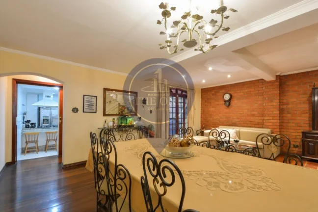 Imagem Imperdível: Casa à venda ou locação em São Paulo-SP, Cambuci! 3 quartos, 1 suíte, 2 salas, 3 banheiros, 3 vagas, 300m².
