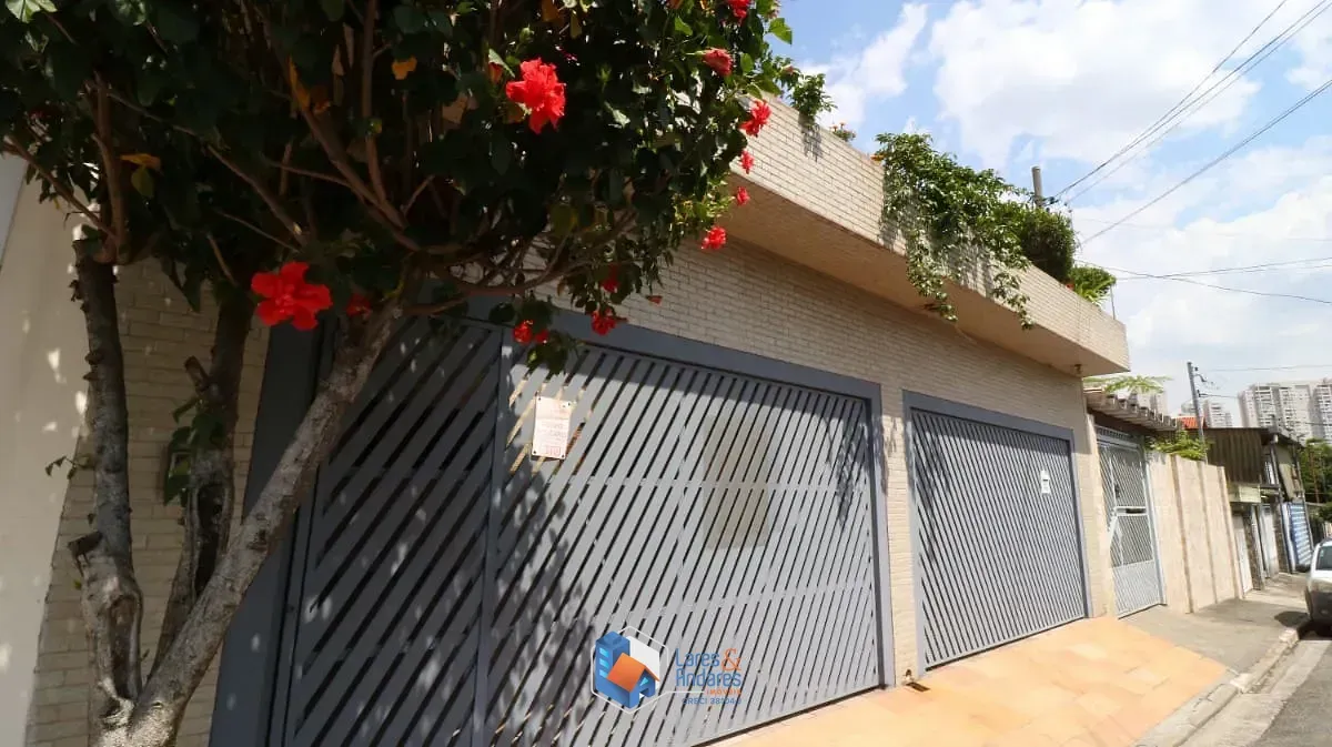 Imagem Sobrado para venda em Santo Amaro com 3 quartos, sendo 3 suítes, 283.79m²
