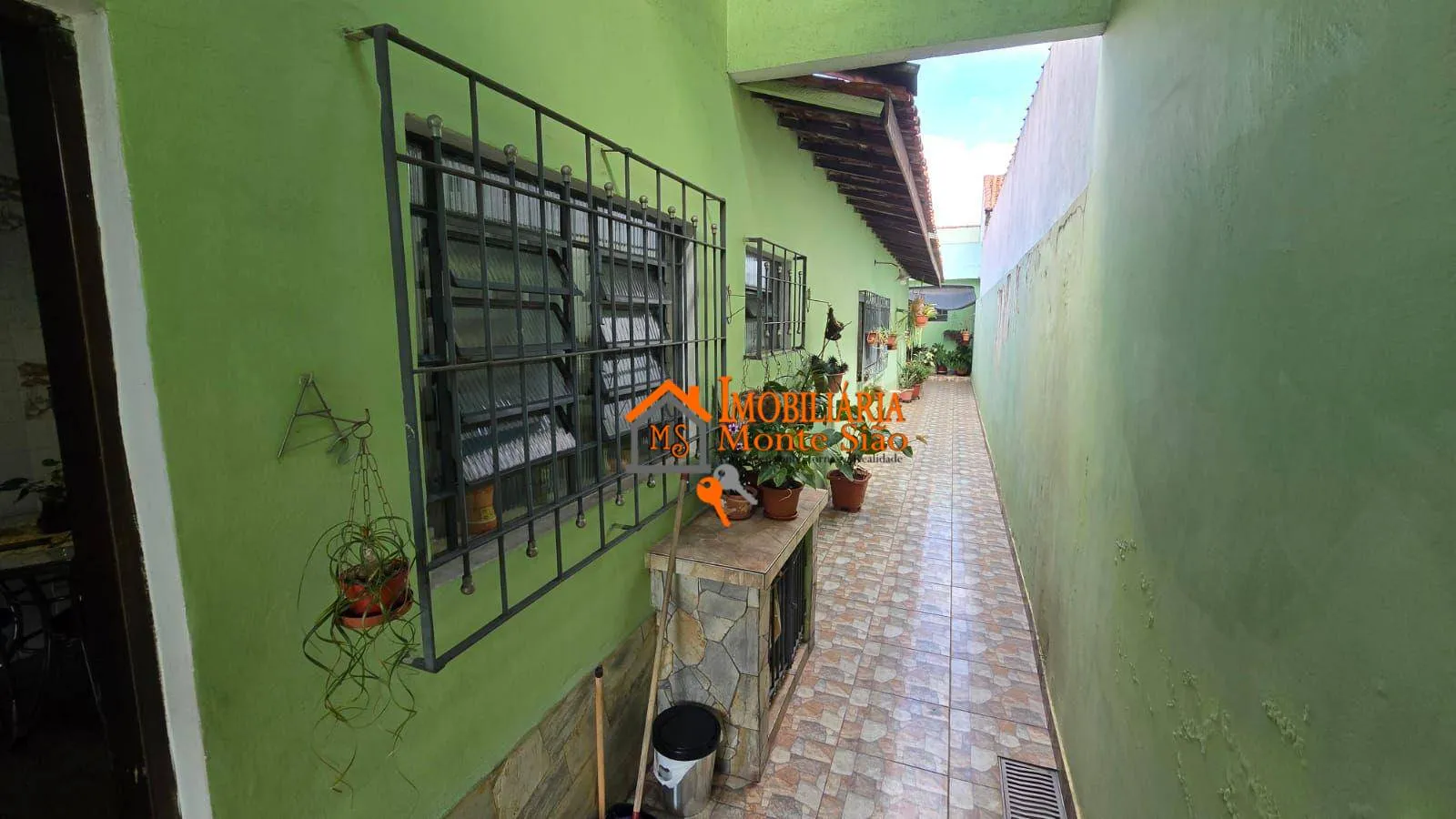 Imagem Casa com 3 dormitórios à venda, 95 m² por R$ 490.000,00 - Jardim Paraventi - Guarulhos/SP