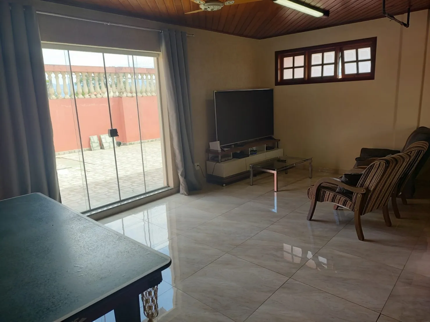 Imagem Casa à venda 3 Quartos, 2 Suites, 3 Vagas, 250M², Vila São Geraldo, Taubaté - SP