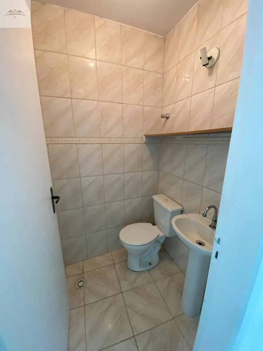 Imagem Sala Comercial locação no Centro de Osasco 24m² com wc e ar condicionado.