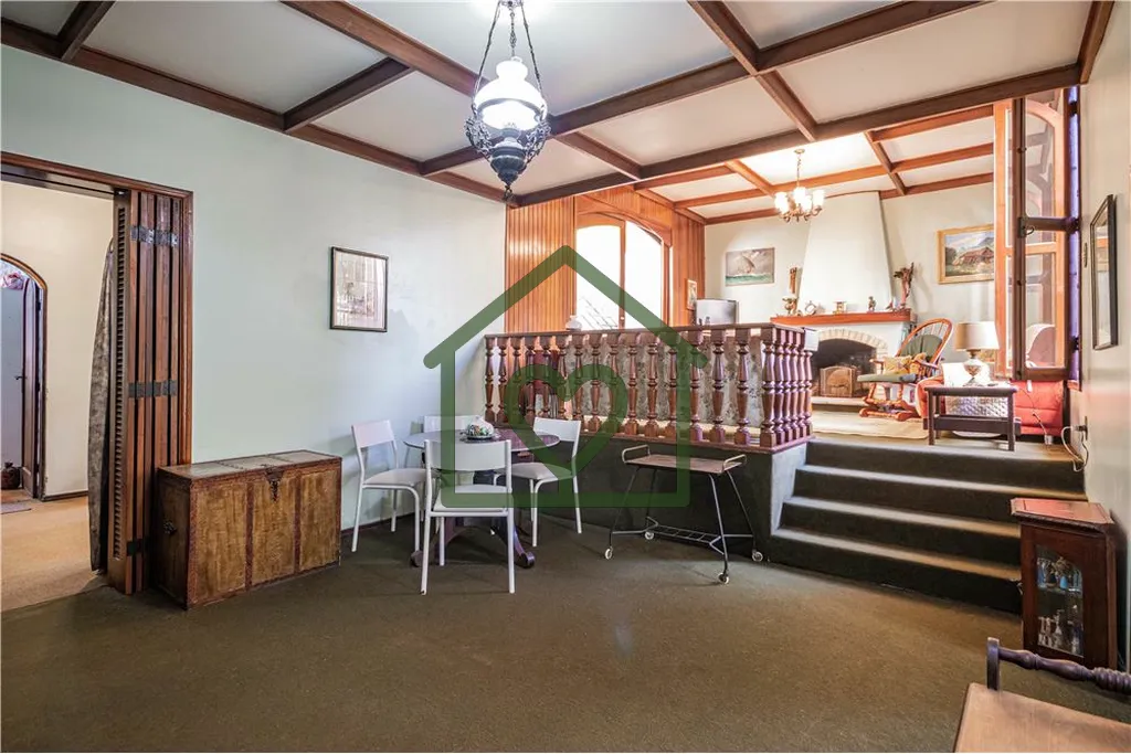 Imagem Sabe aquela casa clássica, com amplos ambientes, pronta para acolher sua família, ou sua empresa, ...