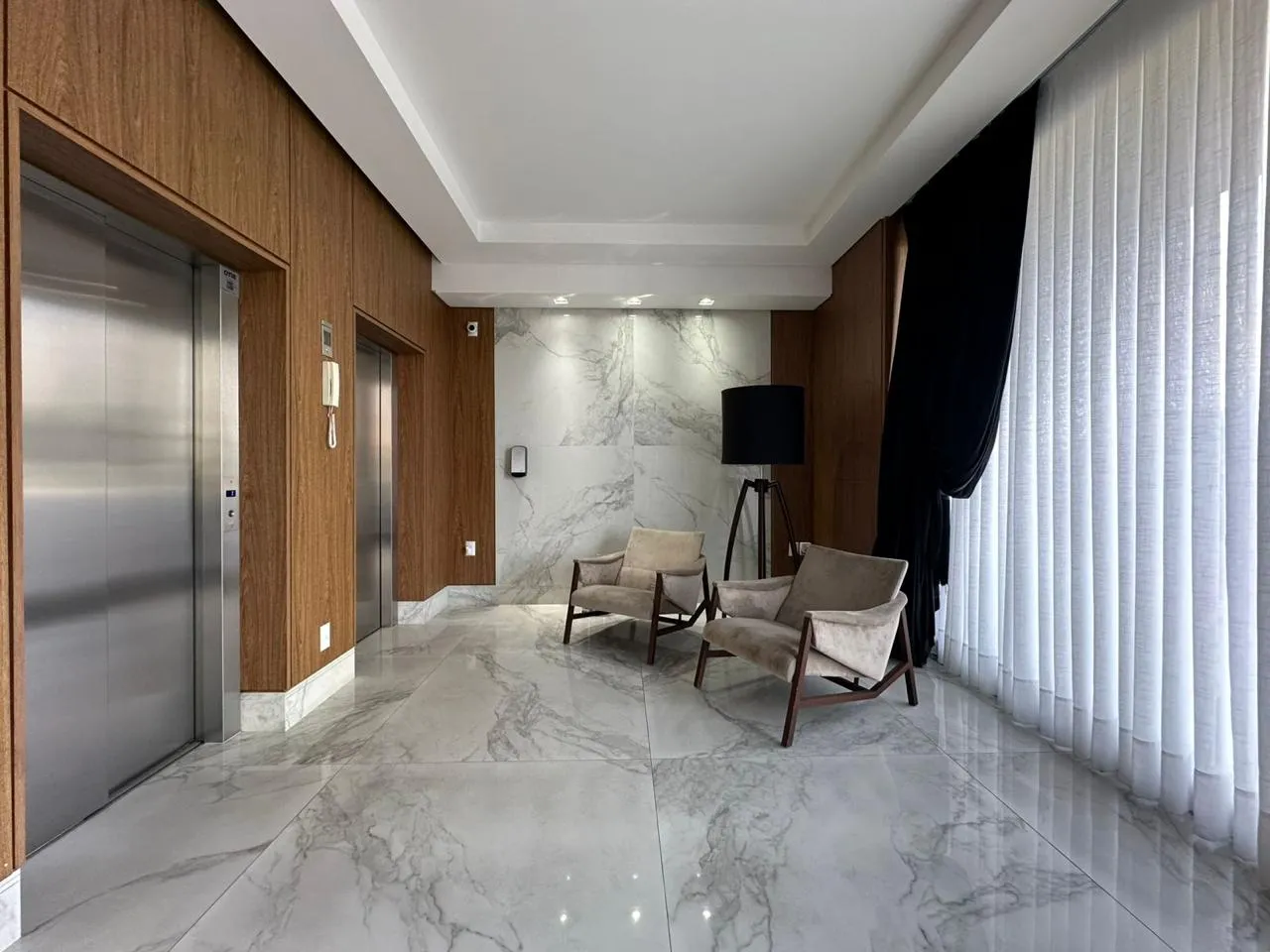 Imagem Apartamento à venda com 294m2 por R$ 3.200.000,00