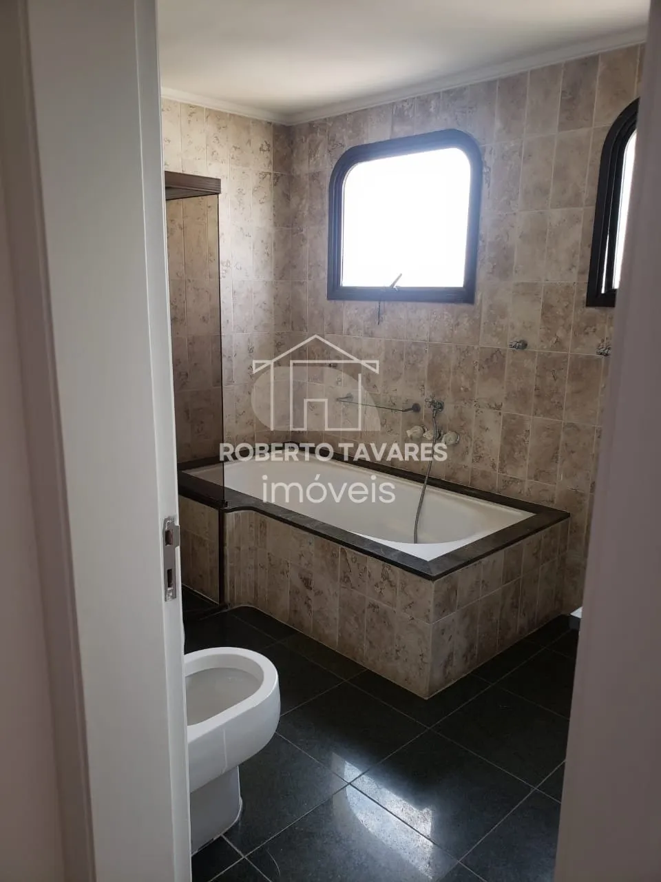 Imagem Cobertura de 6 quartos, 647m² no bairro Jardim Santo Amaro, em São Paulo