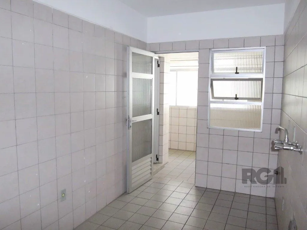 Imagem Apartamento 2 dormitórios, 1 suíte, 1 vaga - 90m² de área privativa no Bairro Mont Serrat