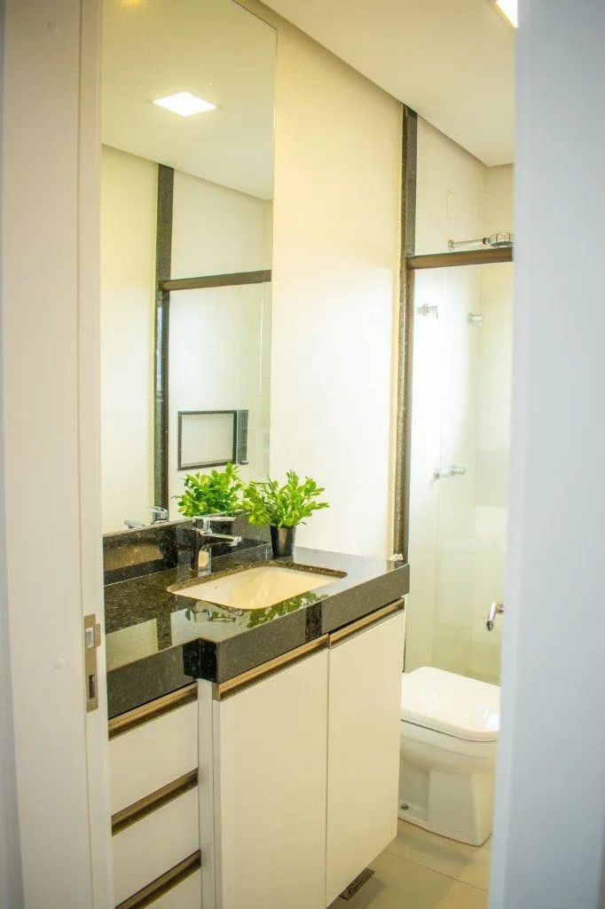 Imagem Casa para Venda - 243.12m², 4 dormitórios, sendo 1 suites, 4 vagas - São Vicente