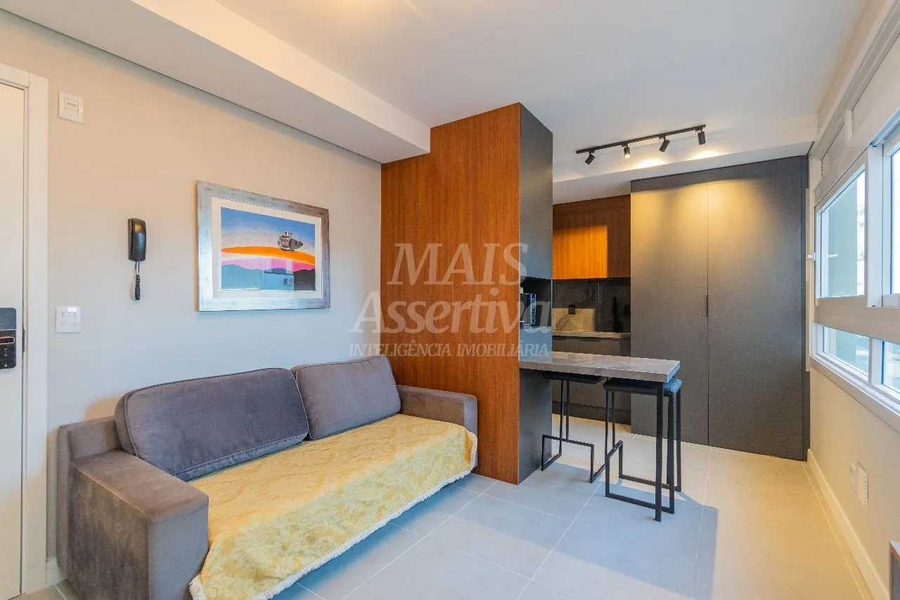 Imagem Ótimo apartamento mobiliado e decorado à venda em Porto Alegre/RS