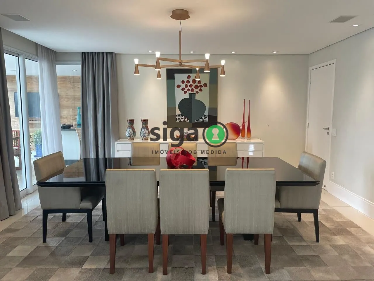 Imagem 370m² de Sofisticação com 4 Suítes, 5 Vagas e Vista Privilegiada no Campo Belo.