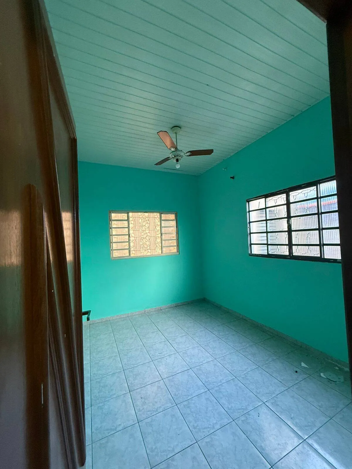 Imagem CASA 4 QUARTOS BAIRRO CPA 4