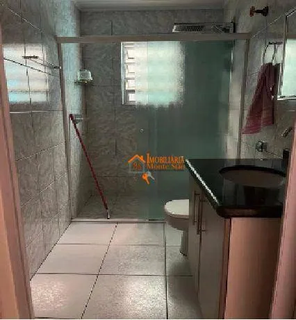 Imagem Sobrado com 3 dormitórios à venda, 200 m² por R$ 535.000,00 - Jardim Bananal - Guarulhos/SP