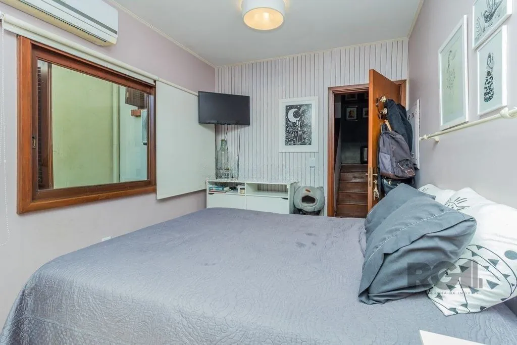 Imagem Casa em Condomínio 199m² - 3 dormitórios, 2 vagas no bairro Nonoai
