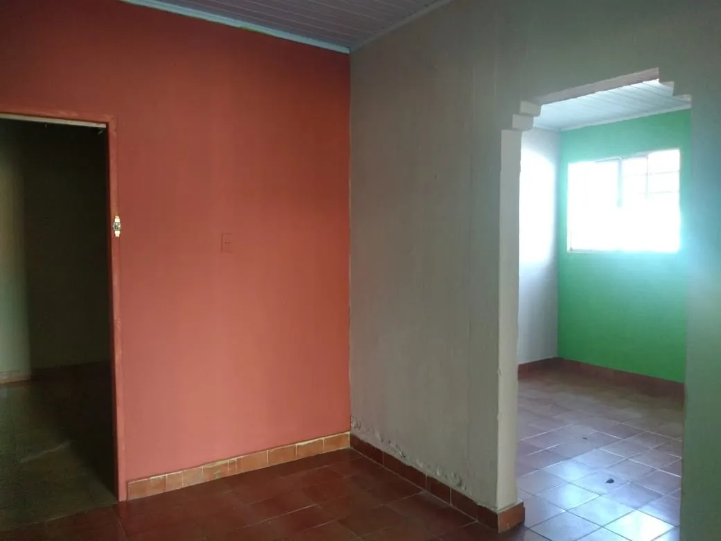 Imagem Casa à venda 2 Quartos, 1 Vaga, 357.58M², Jardim Rosely, Pindamonhangaba - SP