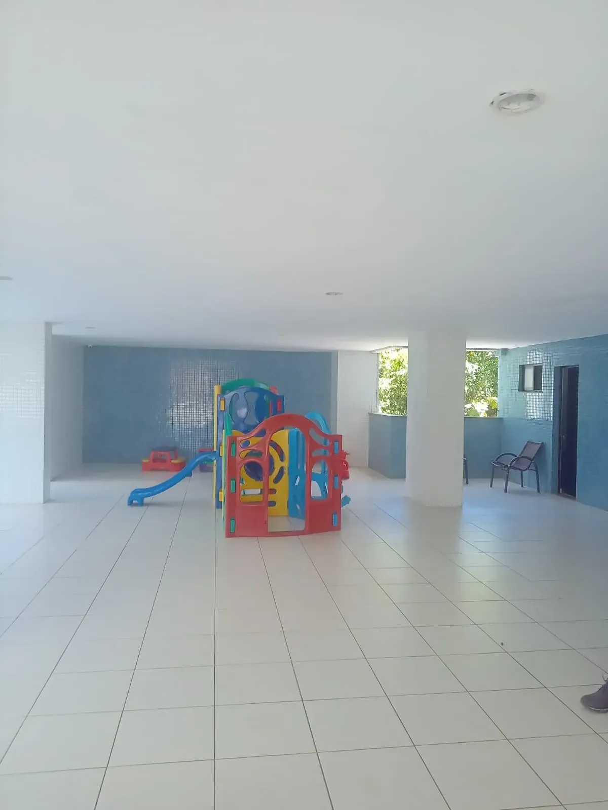 Imagem Apartamento com 3 Quartos para Alugar, 109 m² em Jardim Armação - Salvador