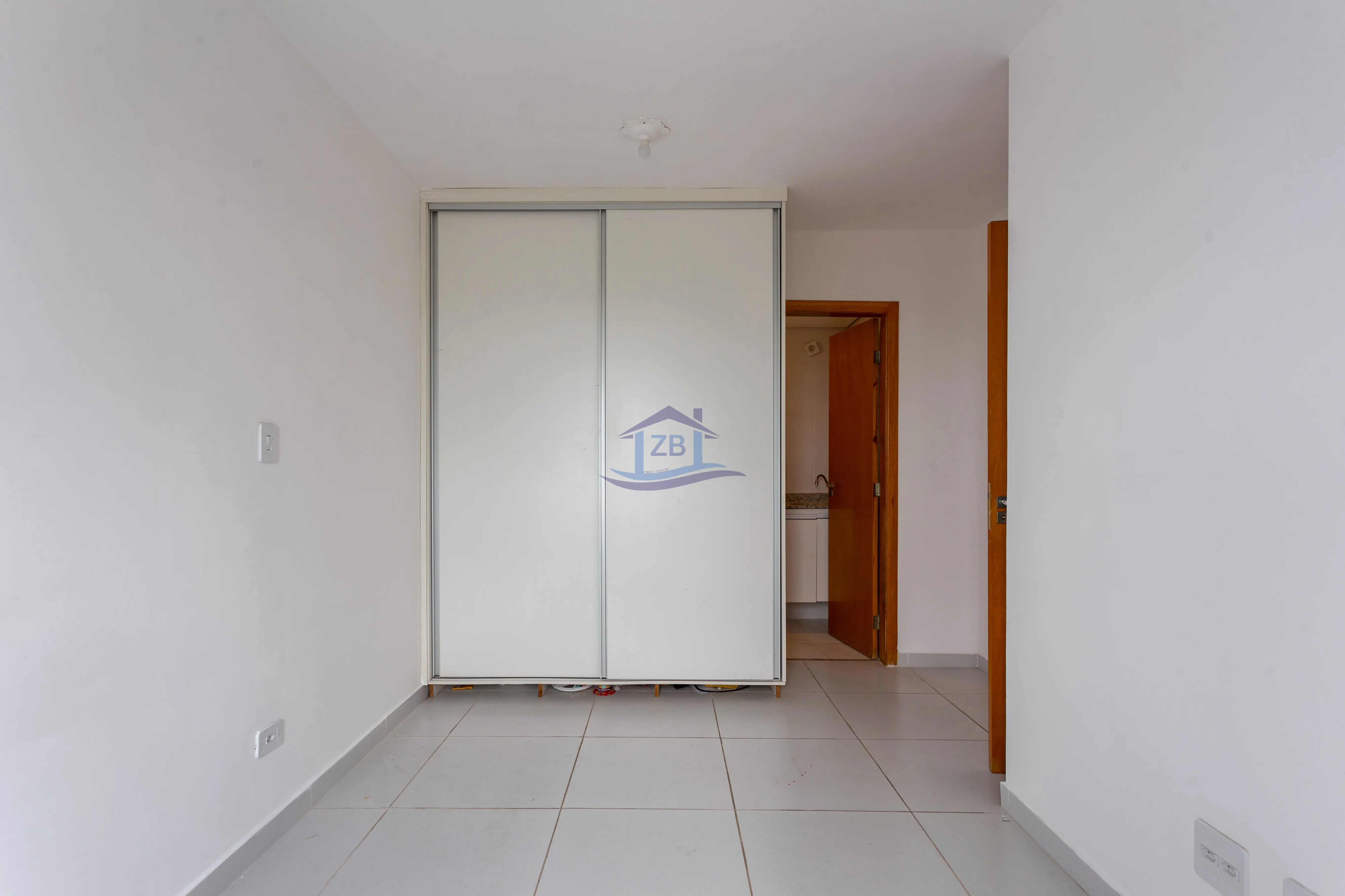 Imagem Apartamento na Granja Viana 2 quartos 1 suíte e 2 vagas.