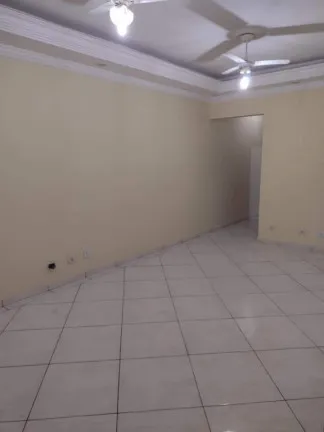 Imagem Sobrado com 3 Quartos à Venda, 195 m² em Boqueirão - Praia Grande