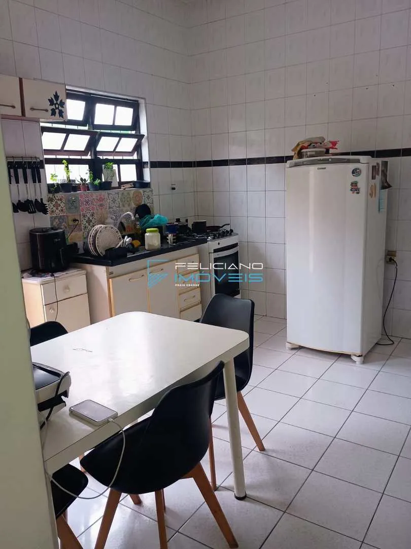 Imagem Casa com 2 quartos, Balneário Maracanã, Praia Grande - R$ 360 mil, Cod: 7060