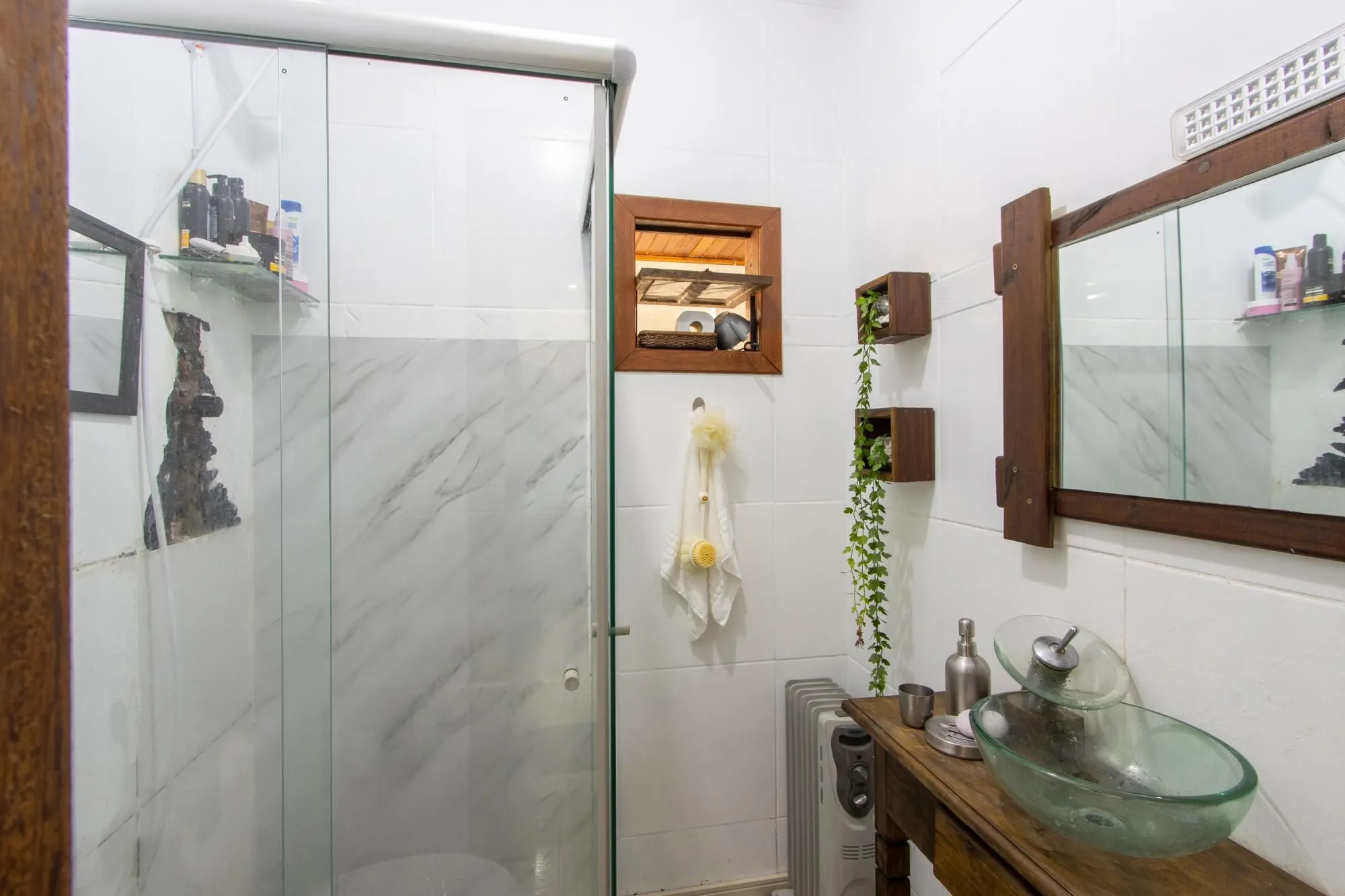 Imagem Casa/Sobrado 4 dormitórios com piscina