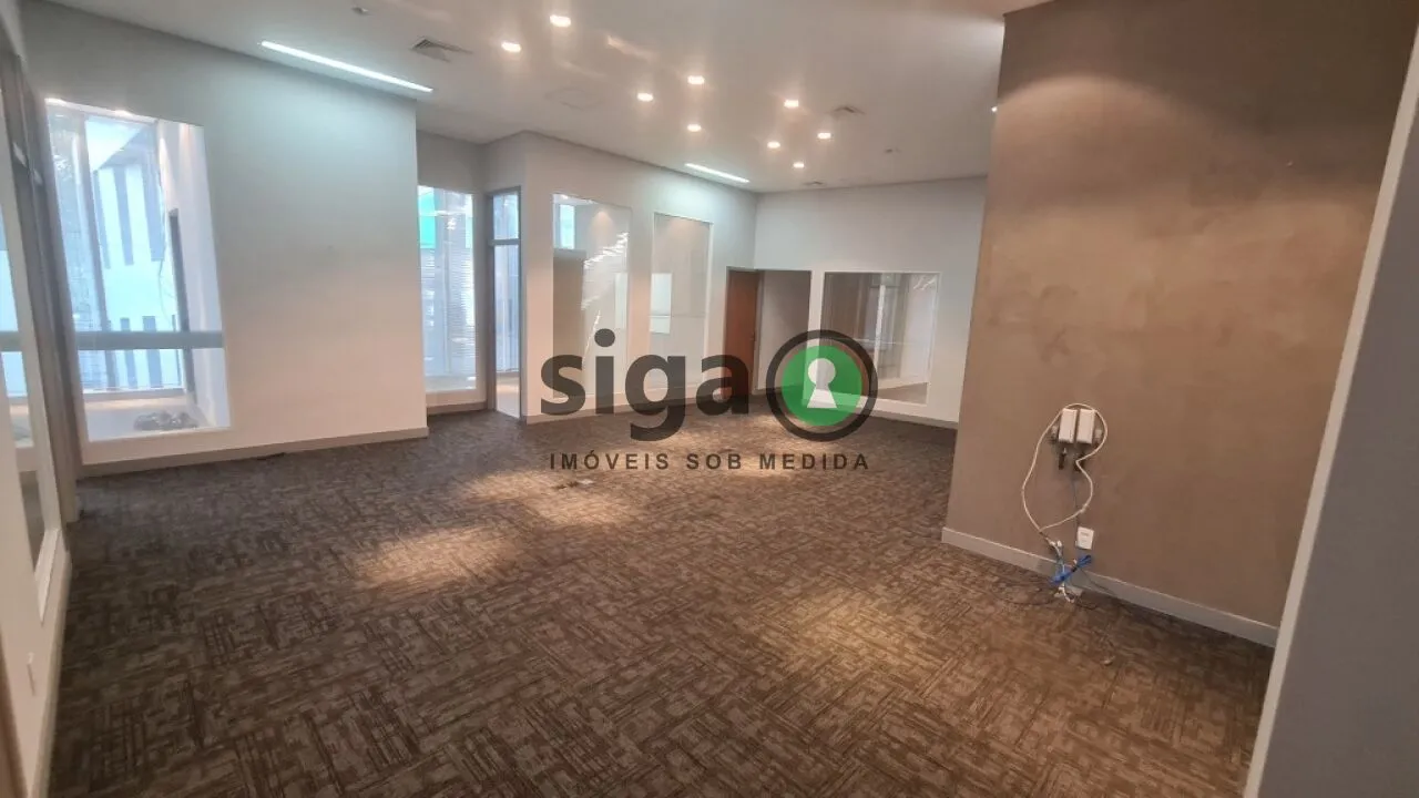Foto do imóvel Conjunto Comercial na Av. Faria Lima - 424m² - Edifício CalCenter II