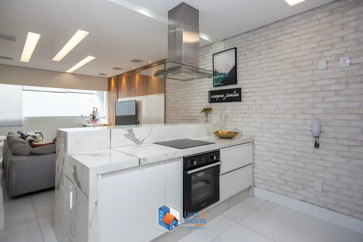 Imagem Casa no condomínio Residencial Lima e Silva para venda com 2 quartos, sendo 2 suítes, 152m²