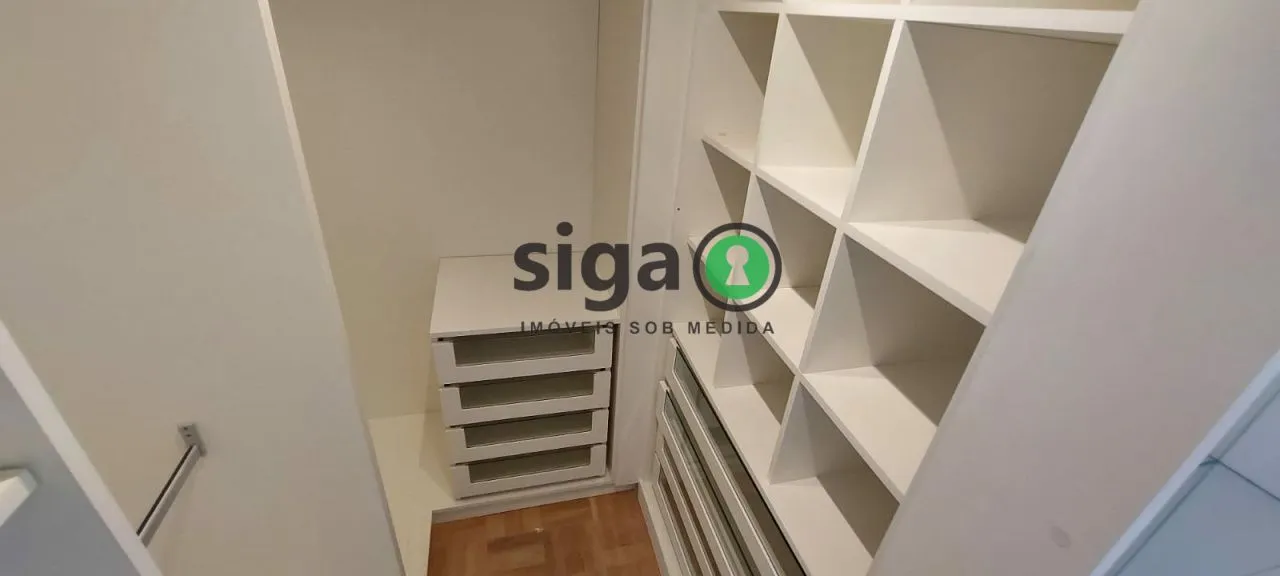 Imagem Apartamento reformado para venda em Vila Nova Conceição - 3 quartos (3 suítes), 1 vaga