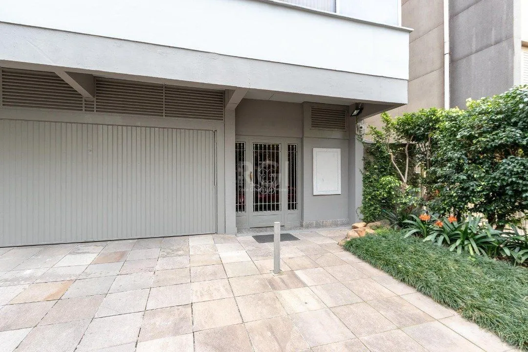 Imagem Conjunto/Sala para Venda - 42.6m², 0 dormitórios, 1 vaga - Praia de Belas