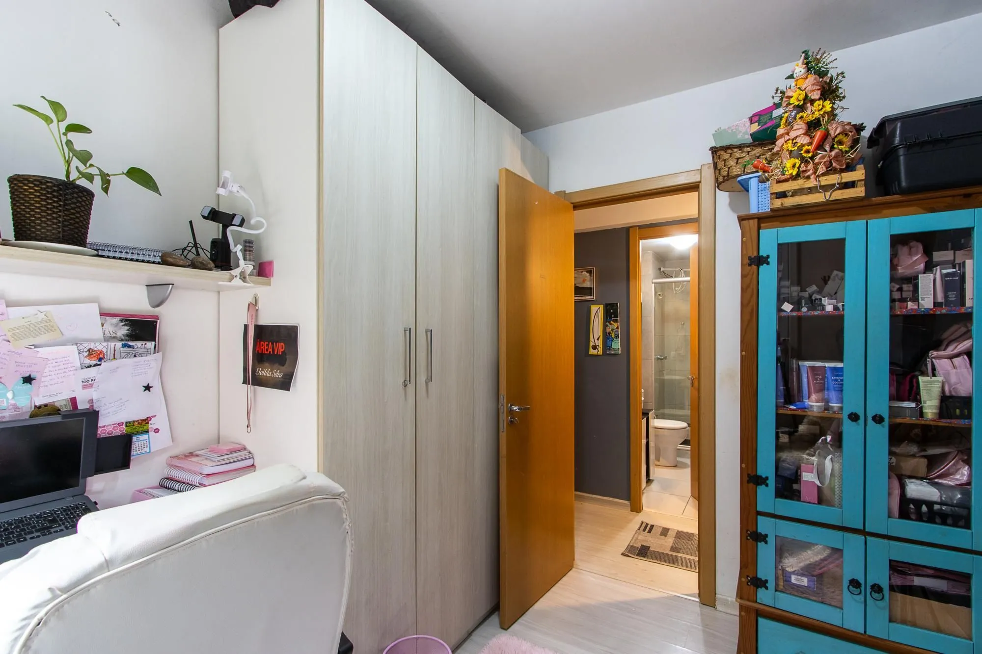 Imagem APARTAMENTO Á VENDA NO BAIRRO TERESÓPOLIS - 03 QUARTOS SENDO 01 SUITE - 01 VAGA