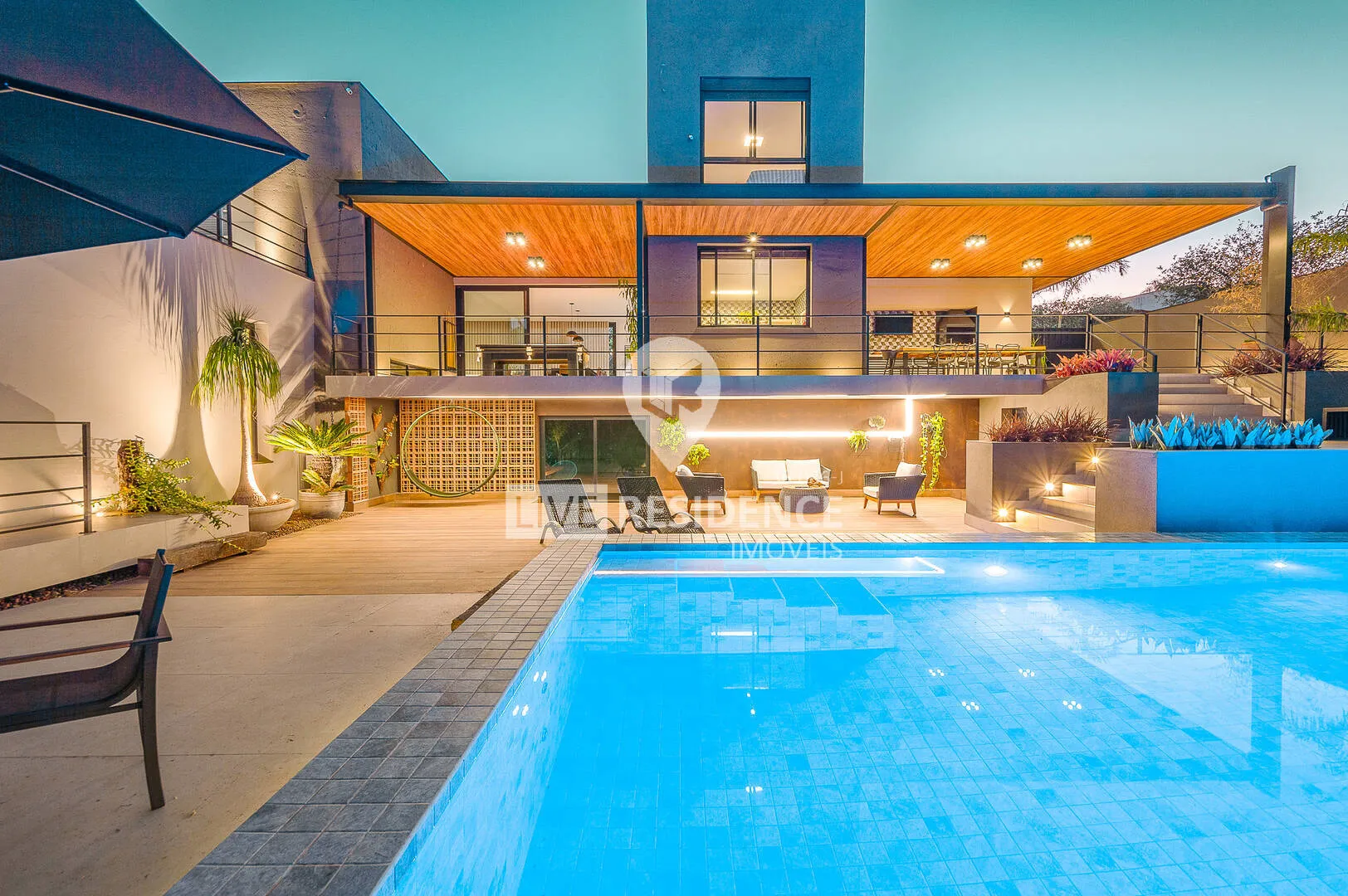 Foto do imóvel Casa de Alto Padrão à venda no condomínio Village das Palmeiras - Itatiba