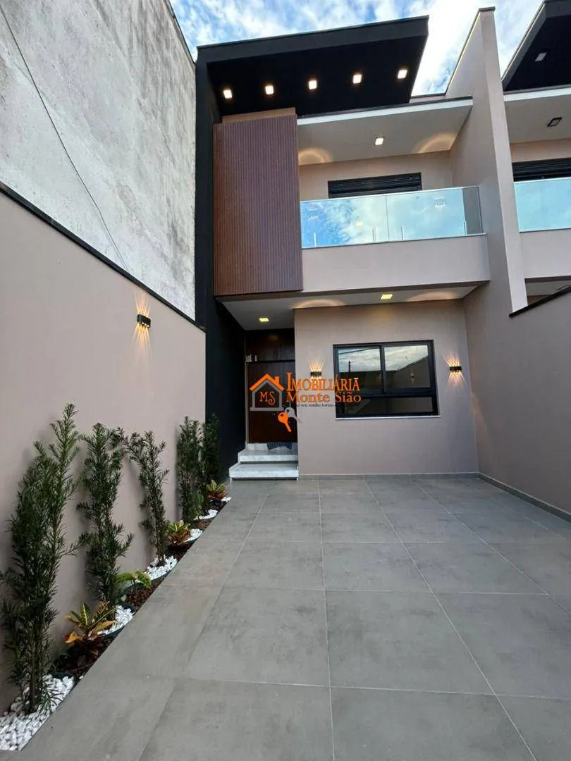 Imagem Sobrado com 3 dormitórios à venda, 119 m² por R$ 859.000,00 - Vila Carmela II - Guarulhos/SP