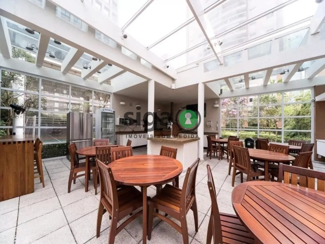 Imagem Apartamento Moderno com Varanda e Ar-Condicionado no Coração da Vila Olímpia.