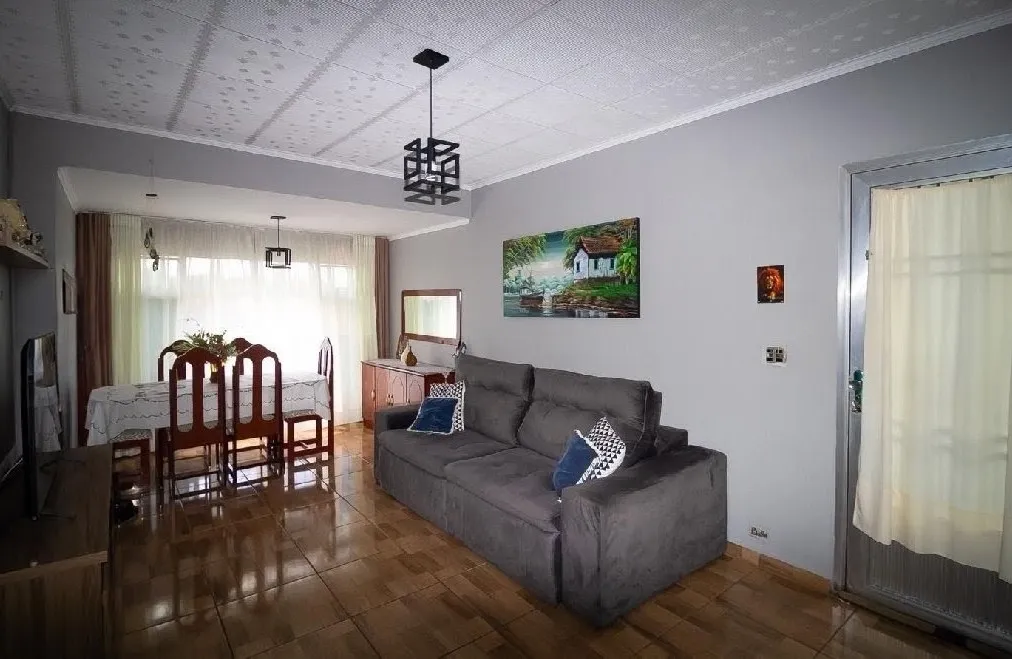 Imagem Casa com 285 m² à venda no Parque São Lucas.