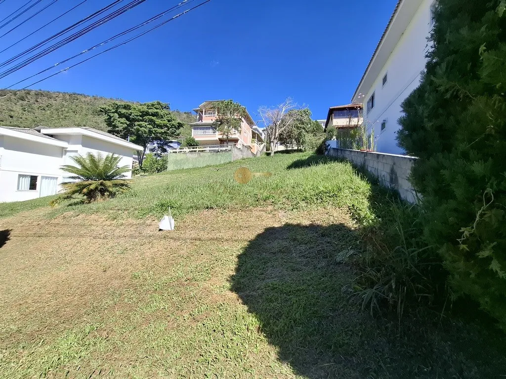 Imagem Terreno em Condomínio para Venda em Teresópolis / RJ no bairro Albuquerque