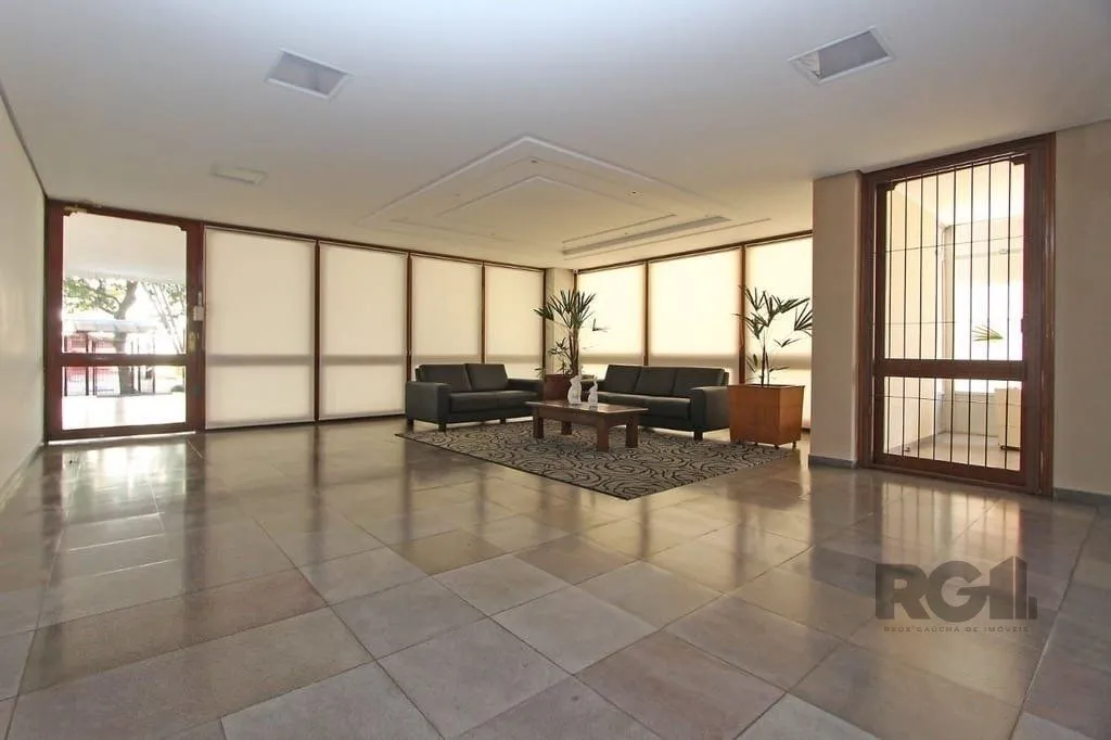 Imagem Excelente apartamento de 148m² com 3 dormitórios e 2 vagas.