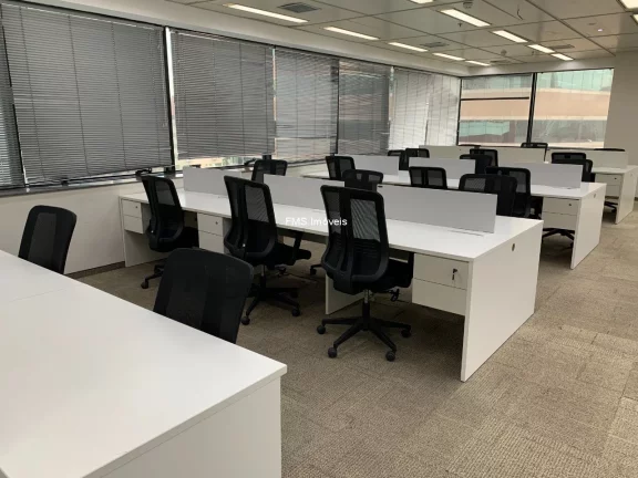 Imagem Conjunto Comercial na Cidade Monções com 295,49m² de área.