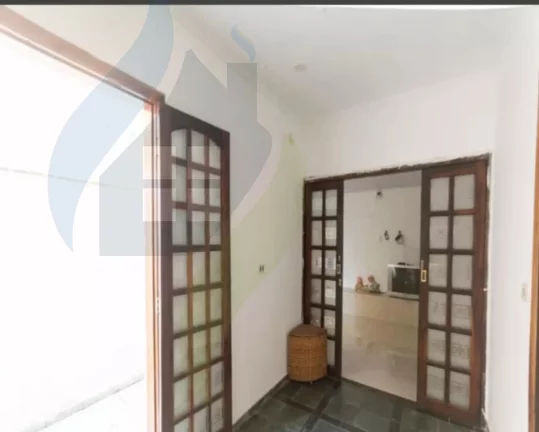 Imagem Sobrado de 3 dormitórios sendo 1 suíte, 2 salas, 3 banheiros, 2 vagas com 171m² em Rudge Ramos, São Bernardo do Campo