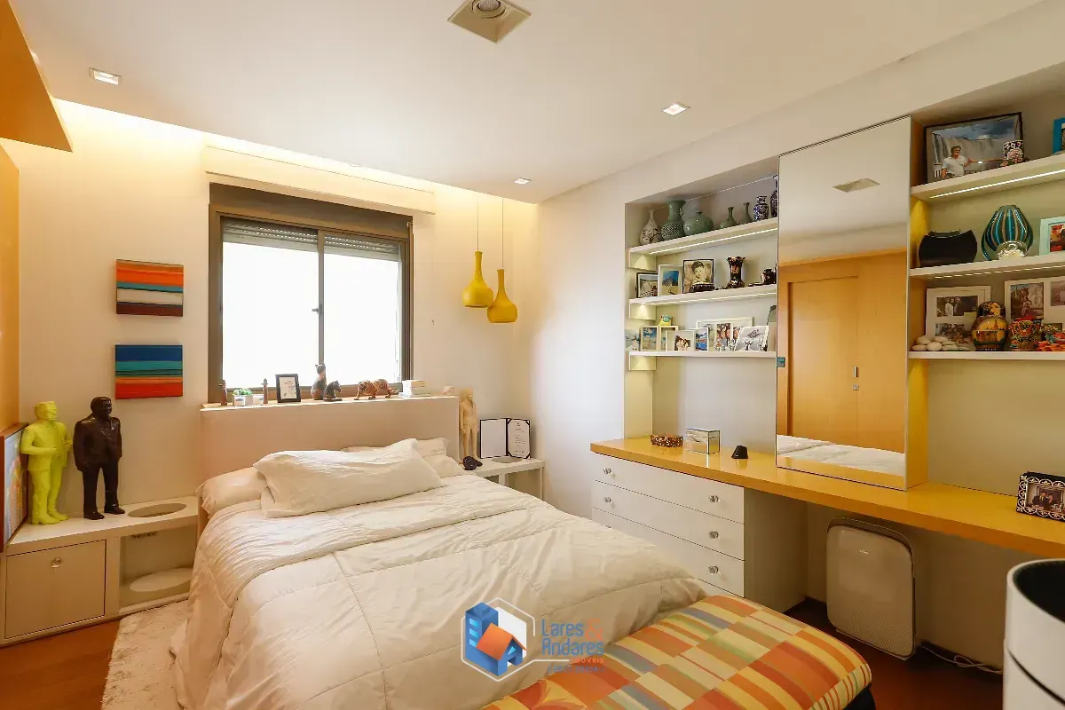 Imagem Apartamento para venda em Santa Cecília com 4 quartos, sendo 3 suítes, 320m²