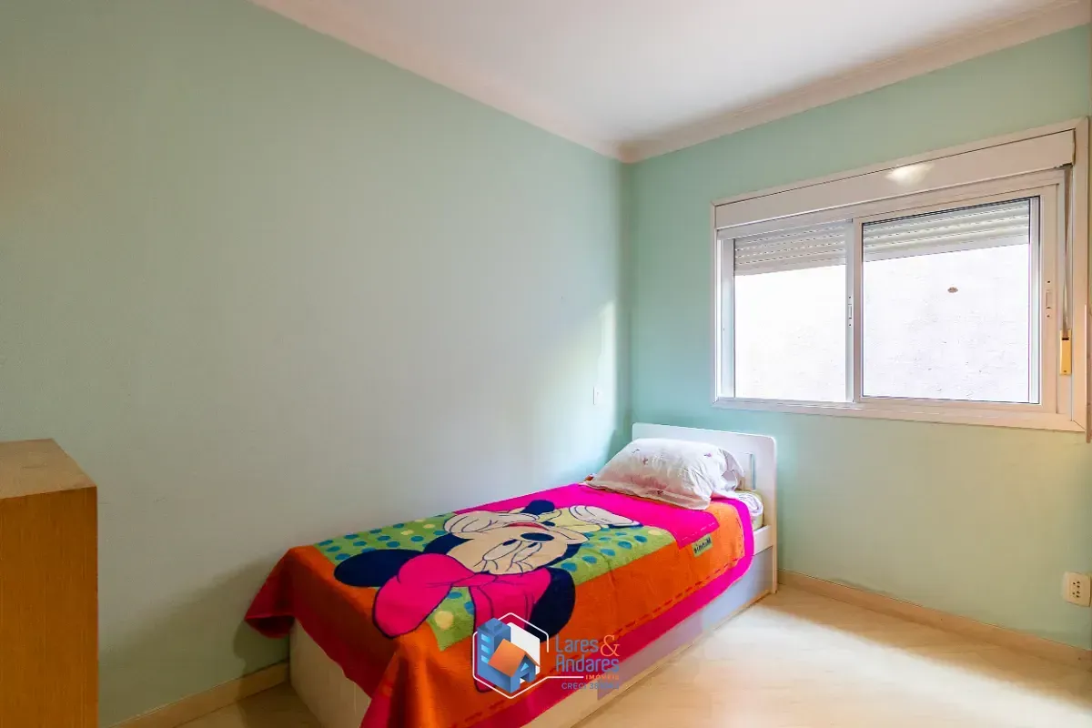 Imagem Casa para venda em Planalto Paulista com 3 quartos, sendo 1 suíte, 320m²