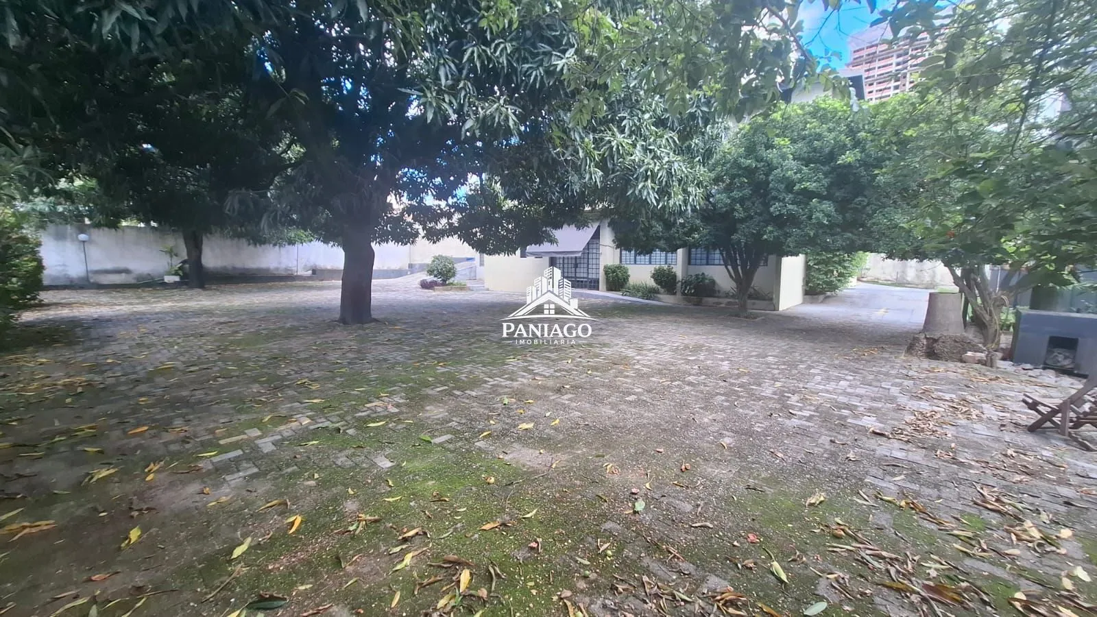 Imagem SOBRADO IMOBILIADO NO BAIRRO RIBEIRÃO DA PONTE