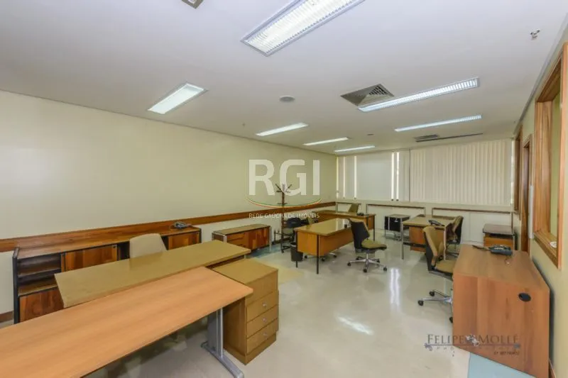Imagem Conjunto/Sala para Venda - 363.29m², 0 dormitórios, 8 vagas - Rio Branco