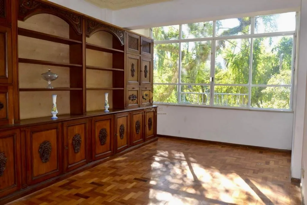Imagem Apartamento para Venda em Petrópolis / RJ no bairro Centro