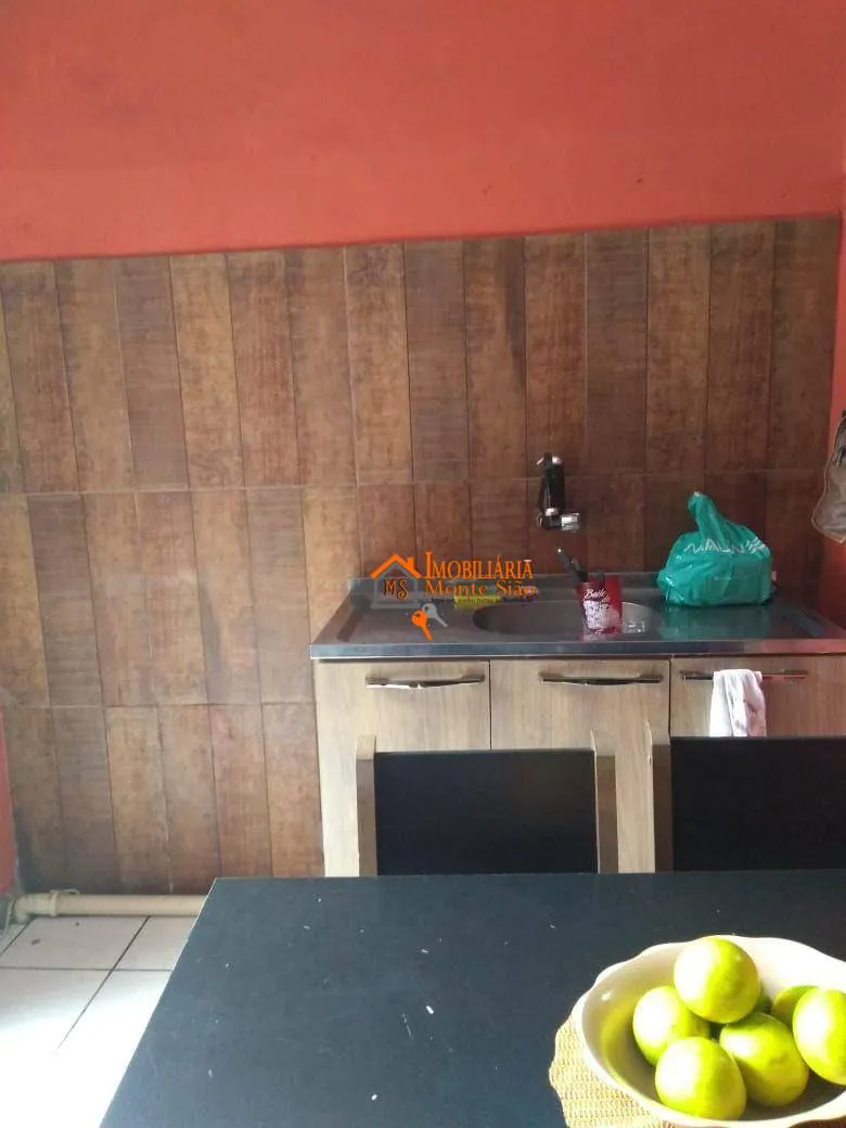 Imagem Sobrado com 4 dormitórios à venda, 200 m² por R$ 310.000,00 - Parque São Miguel - Guarulhos/SP