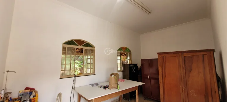 Imagem Residência de Luxo à Venda em Campo Grande-MS: 4 Quartos, 1 Suíte, 222m² no Parque Residencial Rita Vieira