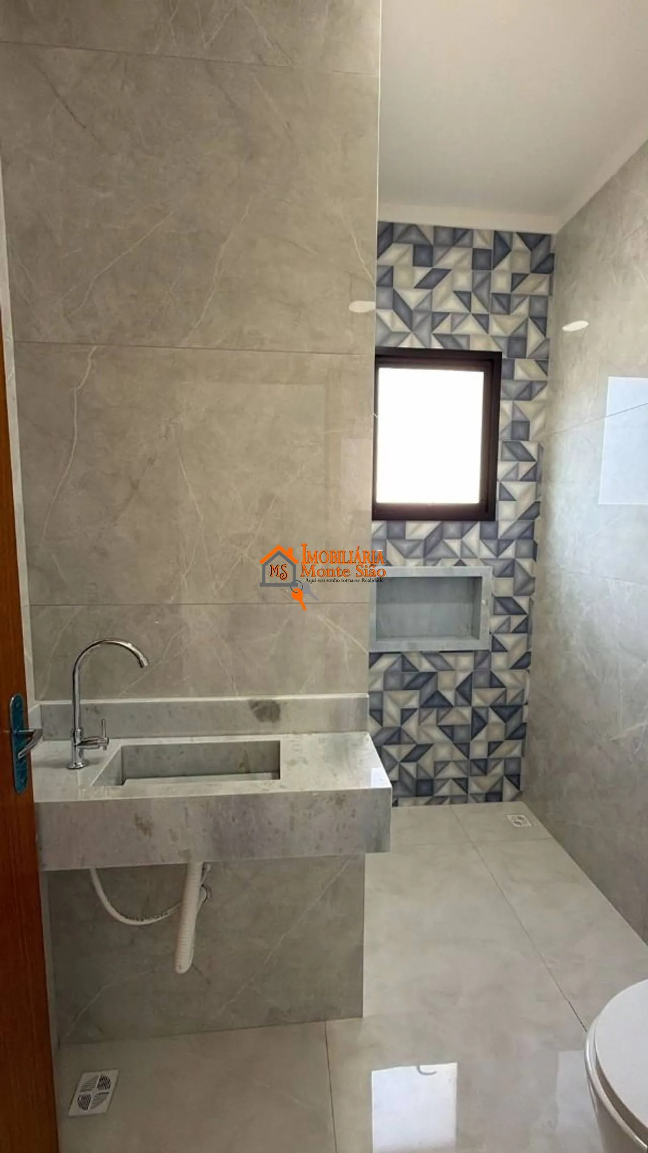 Imagem Sobrado com 2 dormitórios à venda, 75 m² por R$ 540.000,00 - Jardim Zélia - Itaquaquecetuba/SP